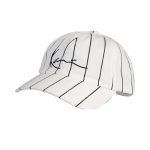 Karl Kani Signature light GREY Cap im modernen Streetwear-Design