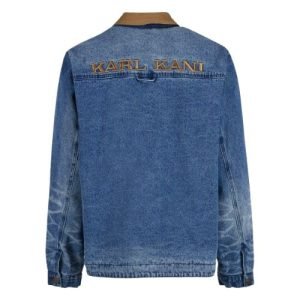 Karl Kani Indigo Denim Jacket - Blaue Jeansjacke von vorne auf einem weißen Hintergrund